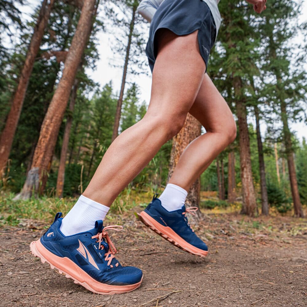 ALTRA Women's Lone Peak 8 Trail Running Shoe, Navy/Coral, 8.5