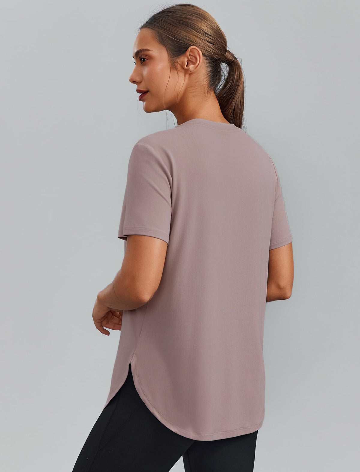PINSPARK Workout Tops for Women Round Neck Hiking Shirt Short Sleeve Athletic Shirts SPF 50+ Running Top Quick Dry Fitness Clothing, Warm Ash Grey Medium