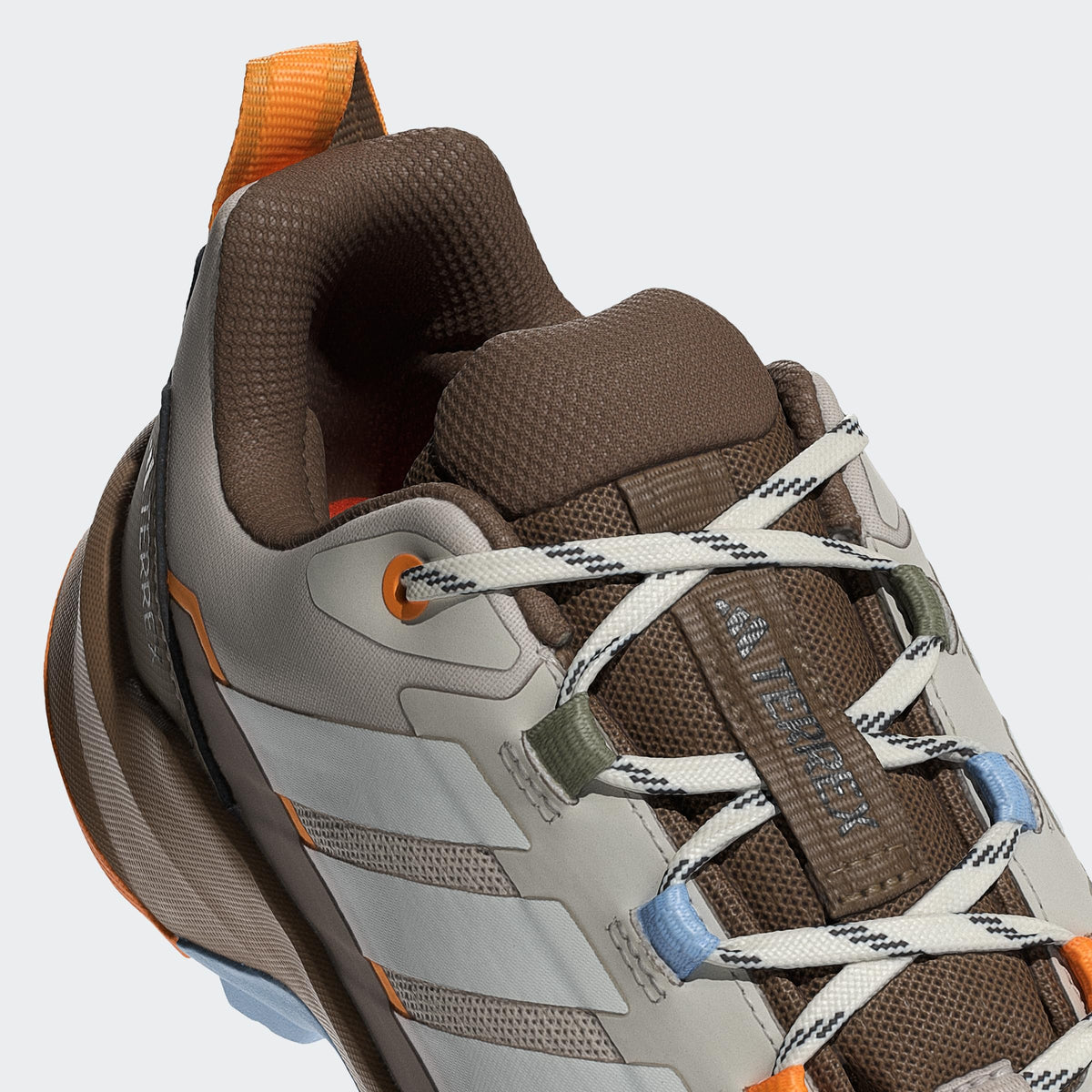 adidas Women's Terrex Skychaser AX5 Hiking, Wonder Alumina/Off White/Cardboard, 10